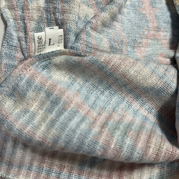 Aztec tank - Picture 2 of 2